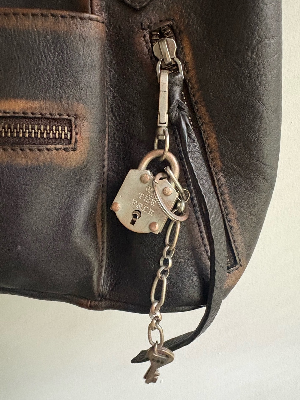 We the Free Lock Keychain 🔥 - Picture 12 of 15